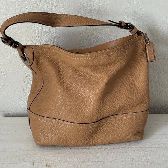 Coach Hobo Shoulder Bag Tan Pebbled Leather Silver Hardware Medium - Picture 1 of 14